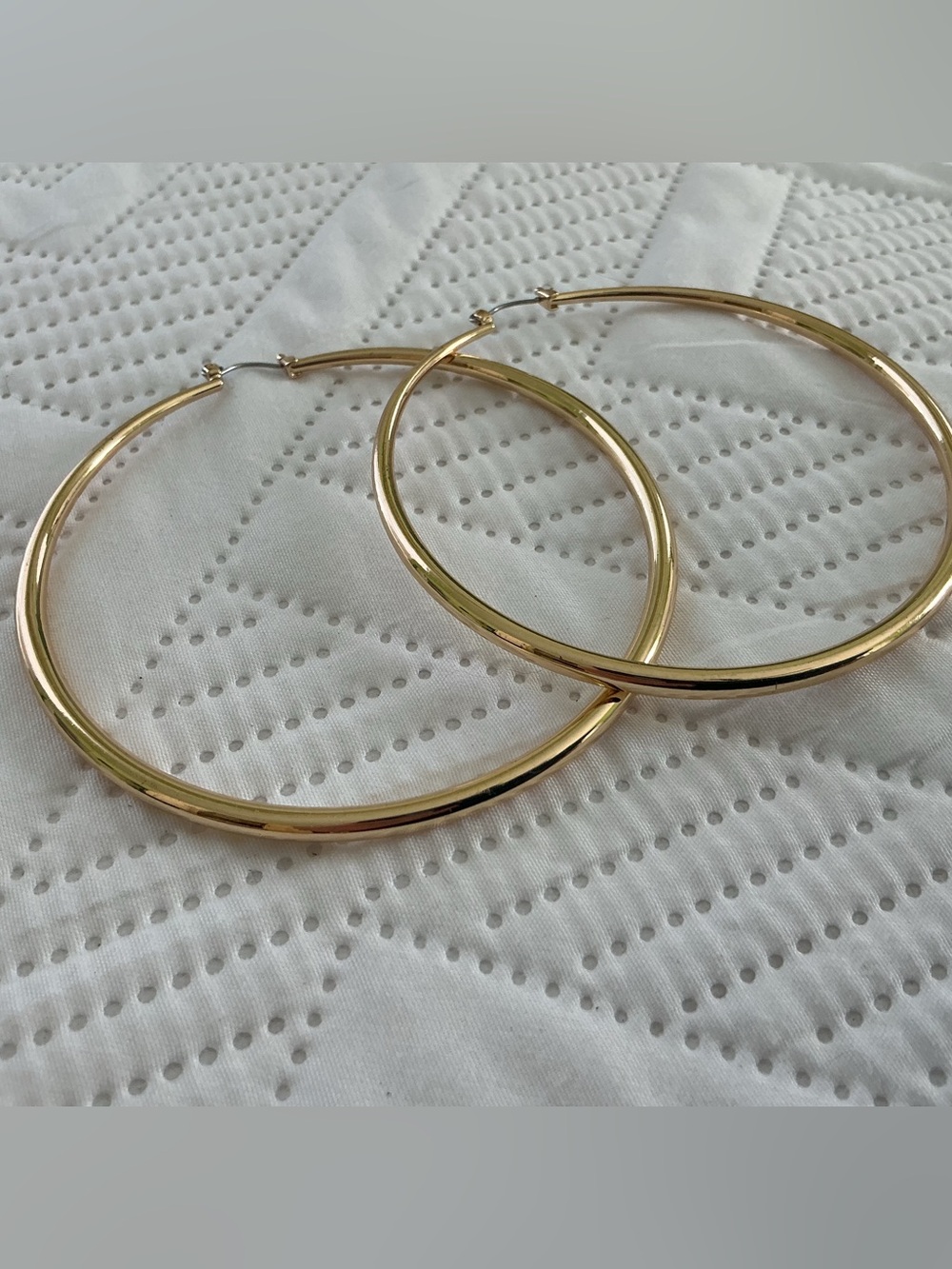 3” GOLD-TONE HOOP EARRINGS